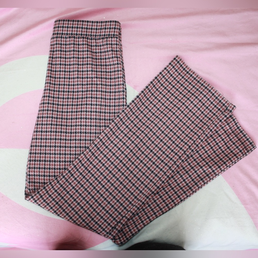 size s pink plaid pants🩷